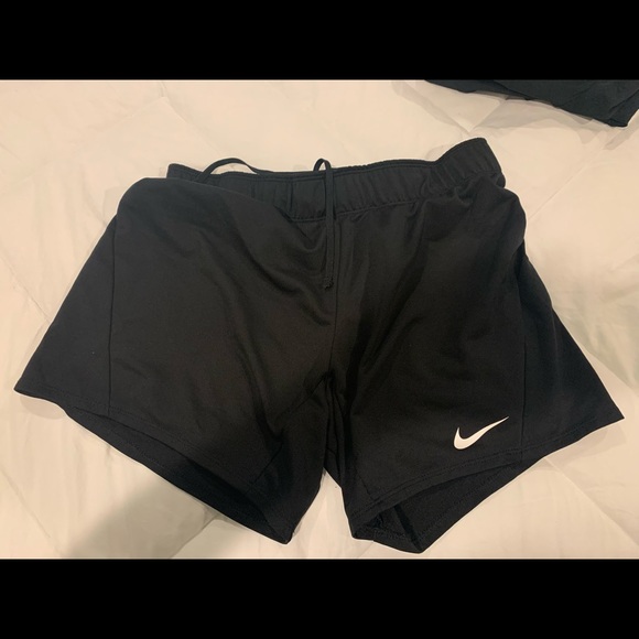 Black Nike Shorts - Picture 1 of 3